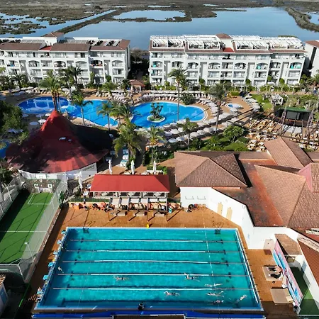 Viva Blue & Apart Otel