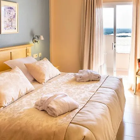 Viva Blue & Apart Otel 4*